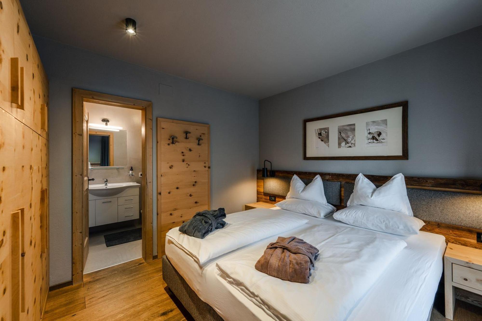 Sportony Mountain Lodges La Villa  Exteriör bild